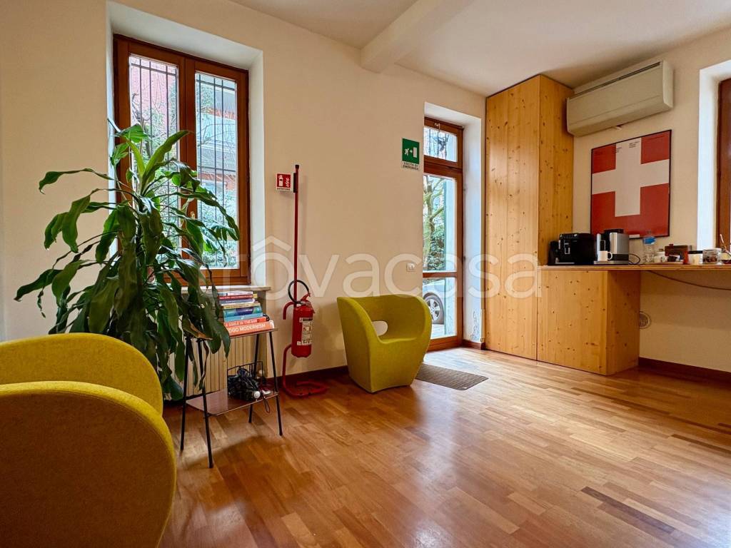 ufficio in vendita a Verona in zona Borgo Trento