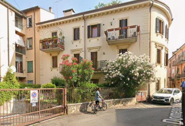 appartamento in vendita a Verona in zona Centro Storico