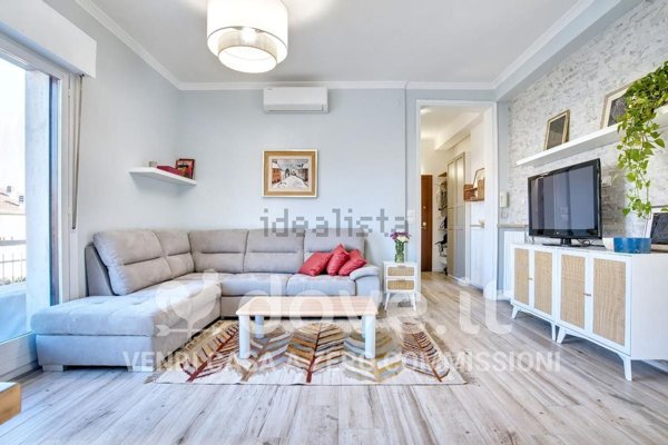 appartamento in vendita a Verona in zona Borgo Roma