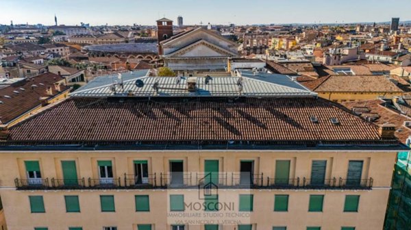 appartamento in vendita a Verona in zona Centro Storico