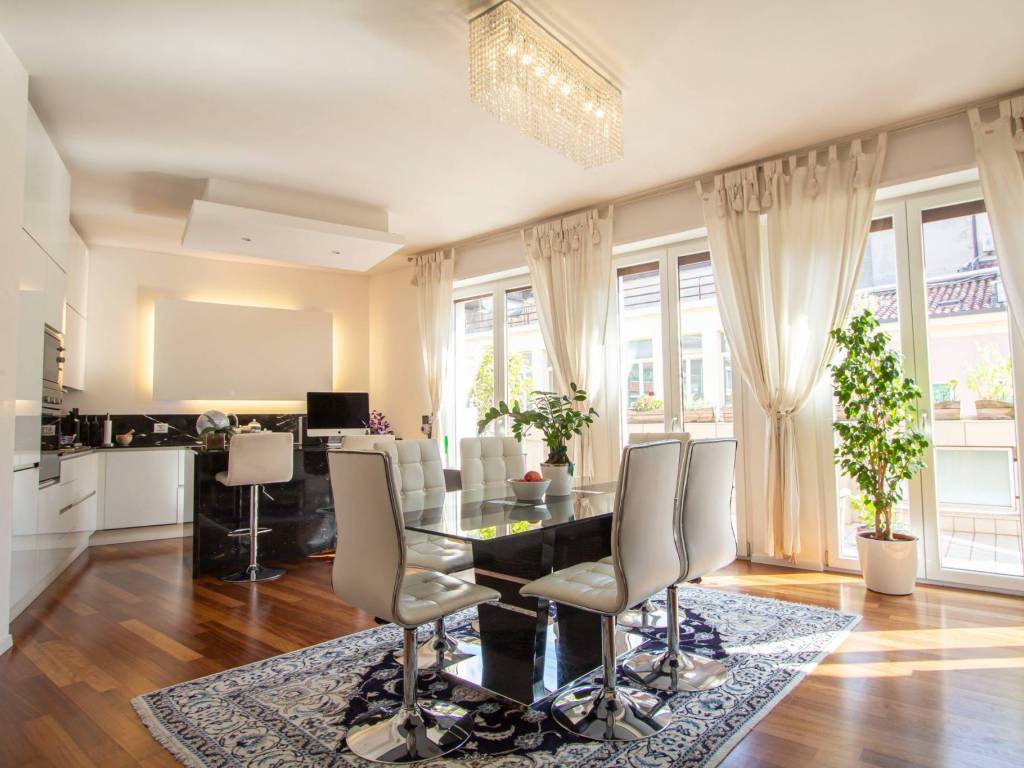 appartamento in vendita a Verona in zona Centro Storico