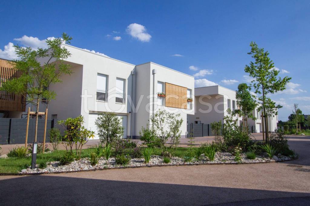 casa indipendente in vendita a Verona in zona Borgo Trento