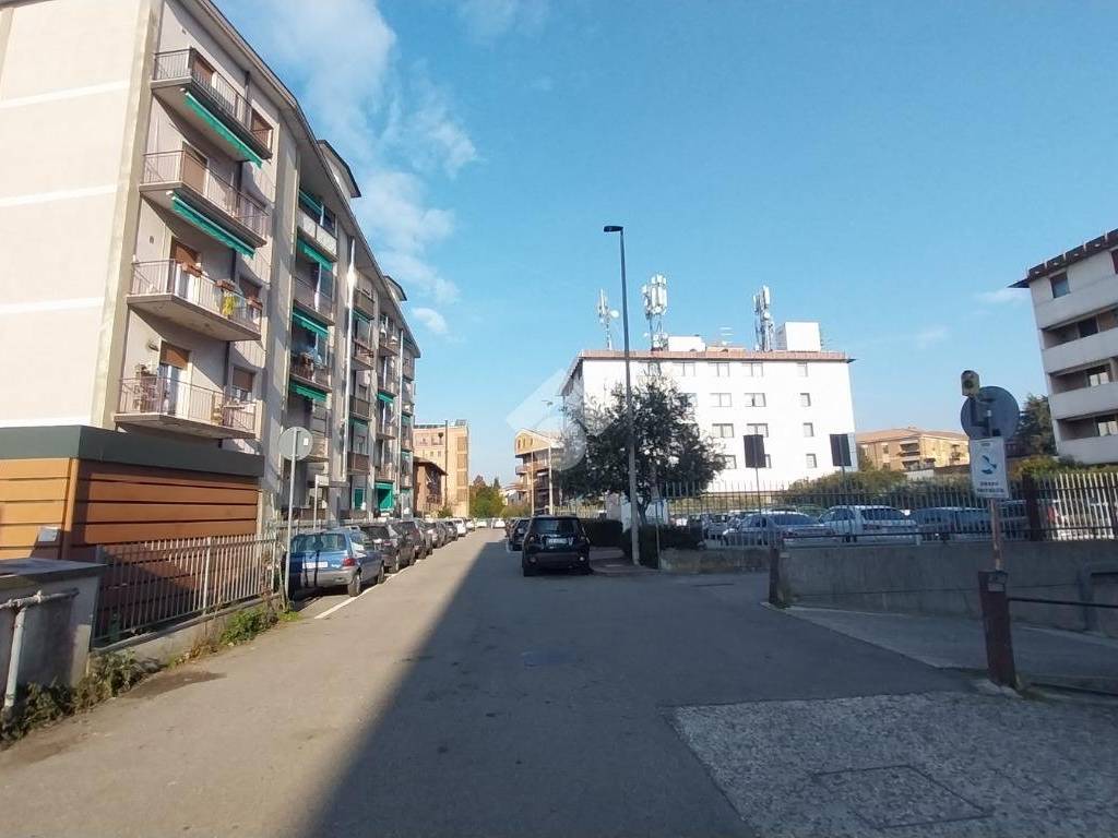 locale di sgombero in vendita a Verona in zona Borgo Milano