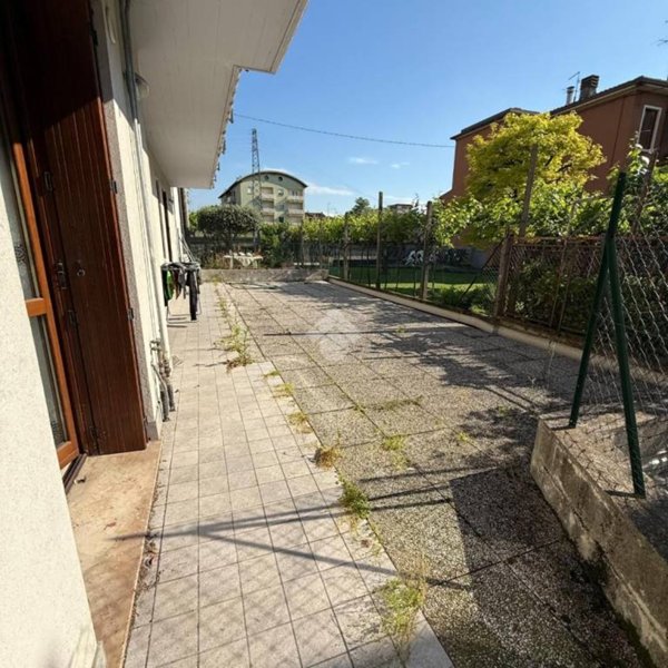 appartamento in vendita a Verona in zona Cadidavid