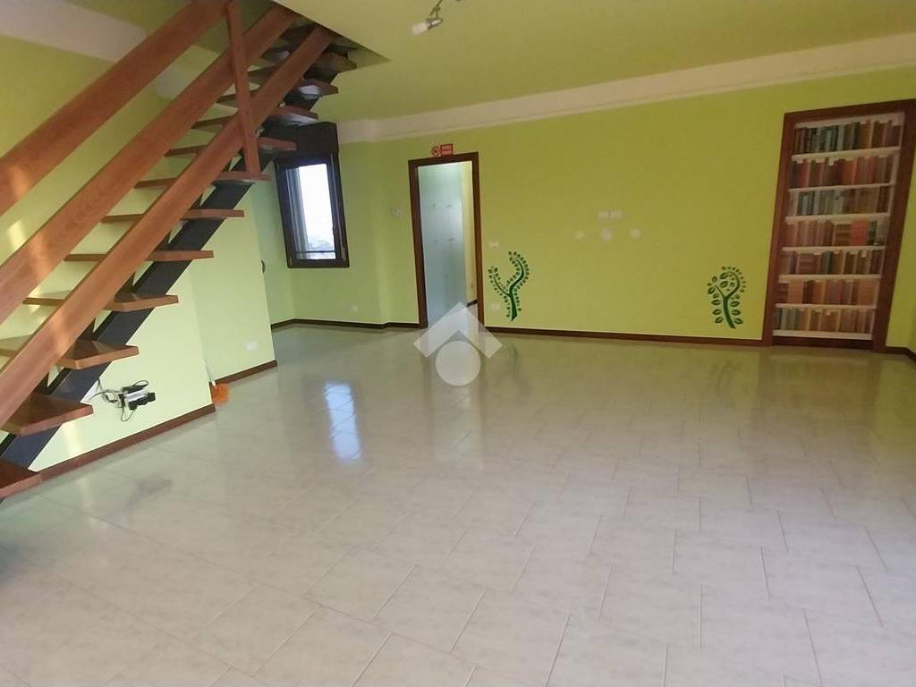 appartamento in vendita a Verona in zona Porto Crencano