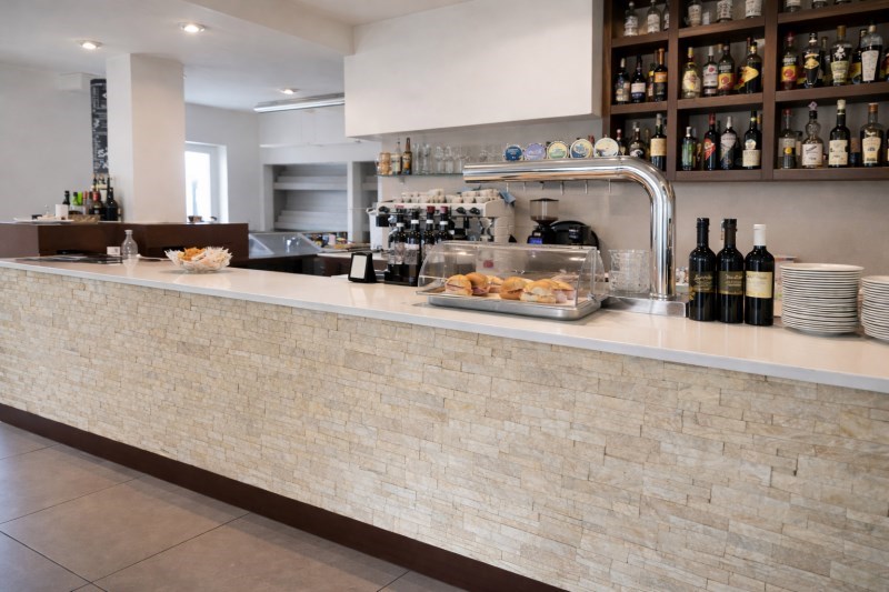 negozio in vendita a Verona in zona Centro Storico