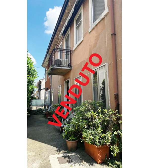 appartamento in vendita a Verona in zona Centro Storico
