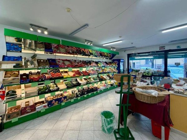 negozio in vendita a Verona