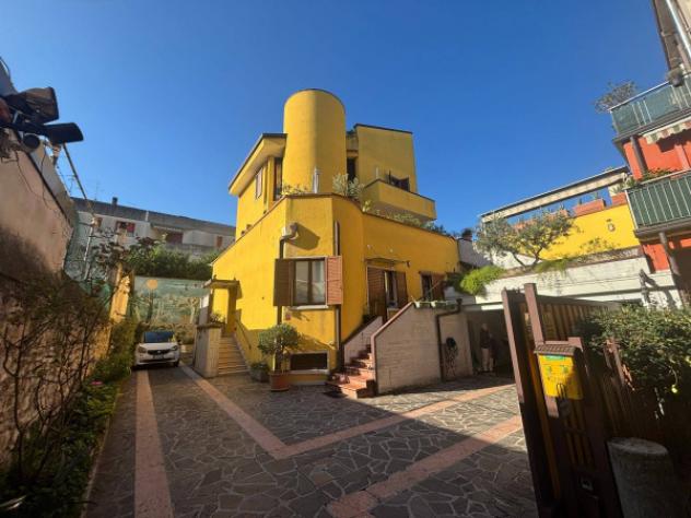 appartamento in vendita a Verona in zona Borgo Roma