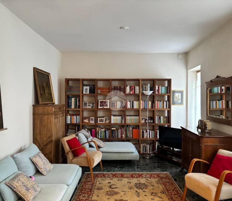 appartamento in vendita a Verona in zona Centro Storico