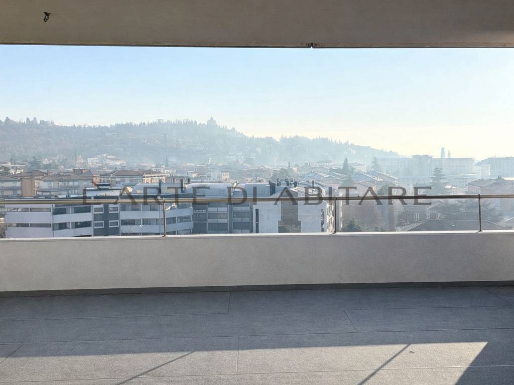 appartamento in vendita a Verona