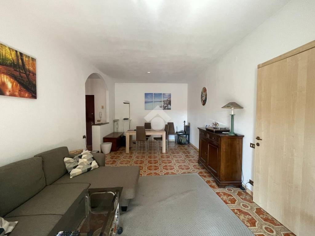 appartamento in vendita a Verona in zona Borgo Roma