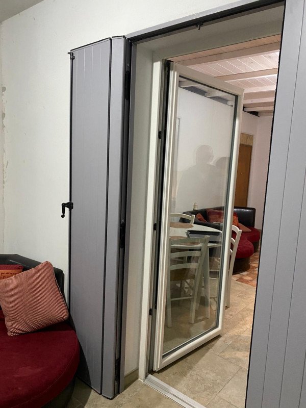 appartamento in vendita a Verona in zona Saval