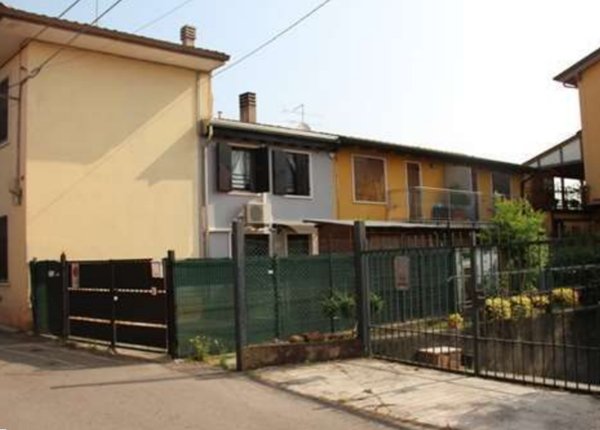 appartamento in vendita a Verona in zona Cadidavid