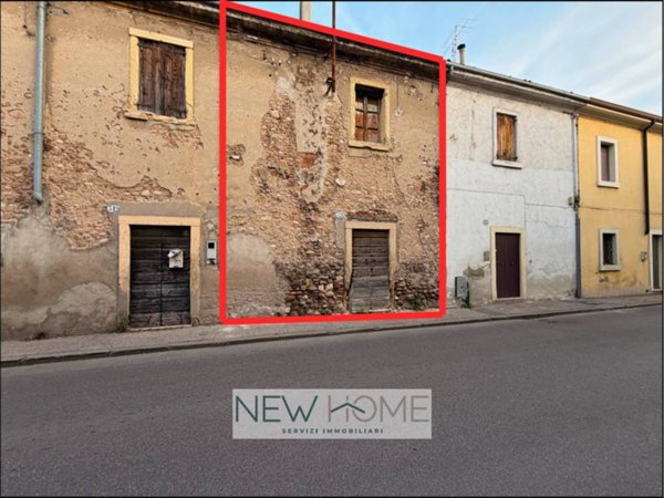 appartamento in vendita a Verona in zona Centro Storico