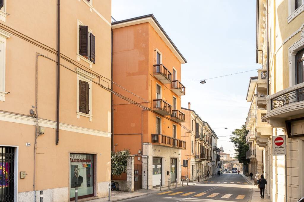 appartamento in vendita a Verona in zona Borgo Venezia / Borgo Trieste