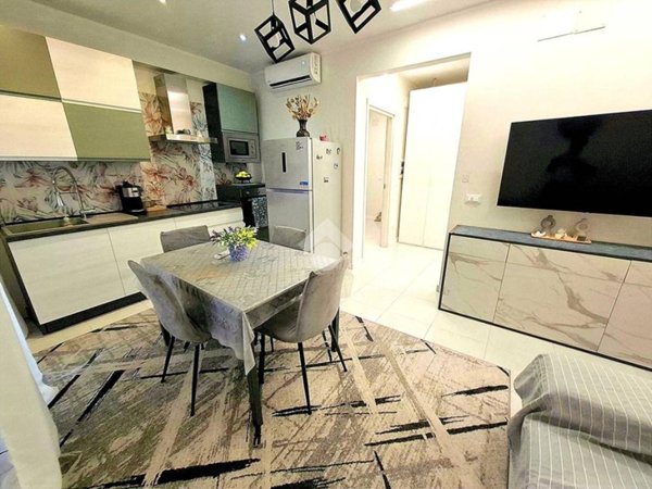 appartamento in vendita a Verona in zona Golosine