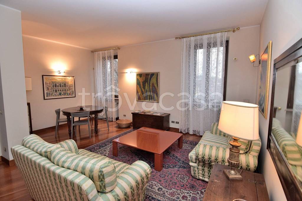 appartamento in vendita a Verona in zona Veronetta