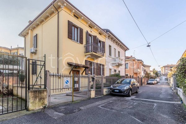 casa indipendente in vendita a Verona in zona Borgo Venezia / Borgo Trieste