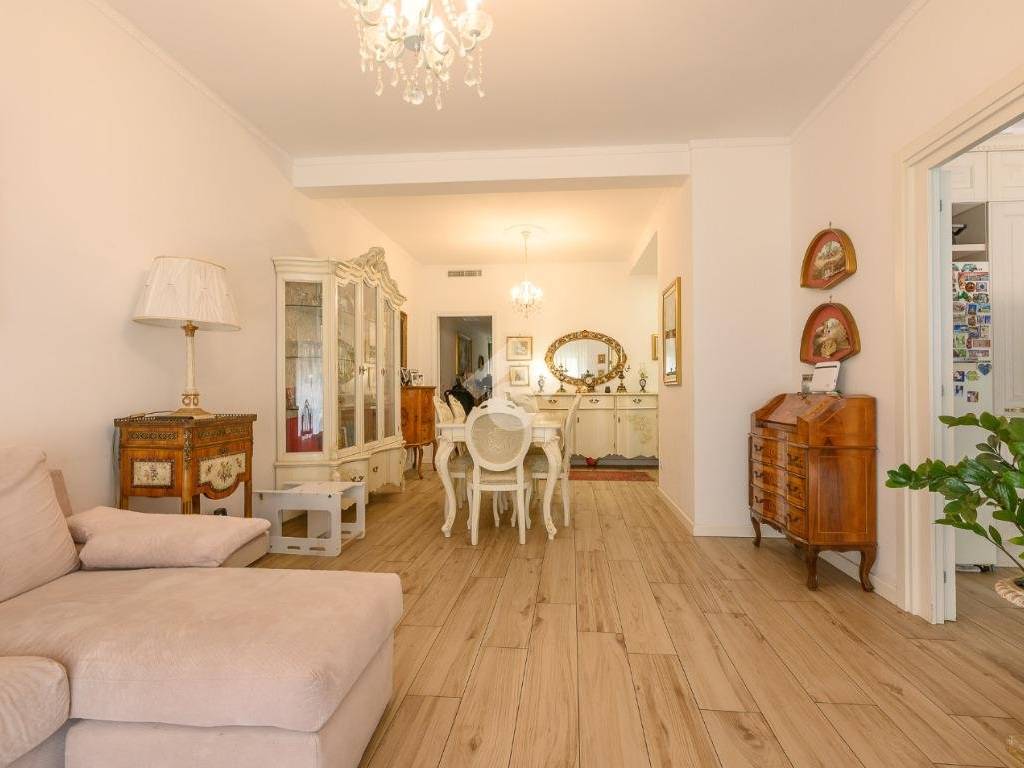 appartamento in vendita a Verona in zona Centro Storico