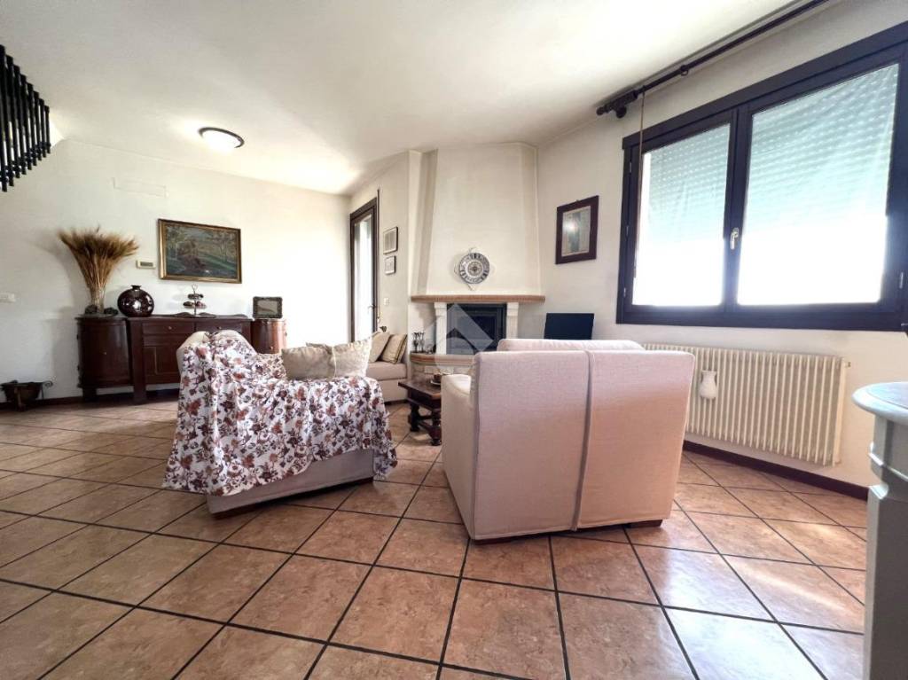 appartamento in vendita a Verona in zona San Michele Extra