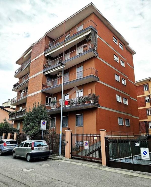 appartamento in vendita a Verona in zona Golosine
