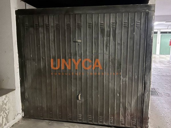 negozio in vendita a Verona in zona San Michele