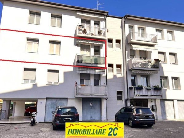 appartamento in vendita a Verona in zona Golosine