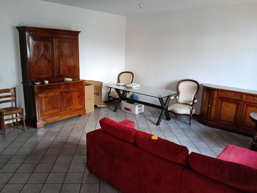 casa indipendente in vendita a Verona in zona Santa Lucia