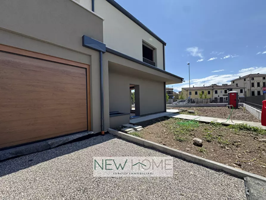 casa indipendente in vendita a Verona in zona Borgo Roma