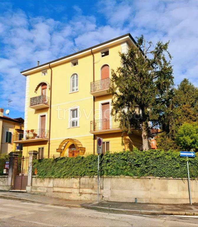 appartamento in vendita a Verona in zona Borgo Venezia / Borgo Trieste