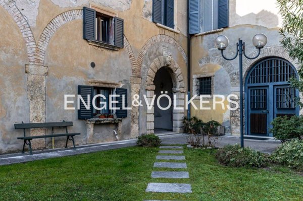 appartamento in vendita a Verona in zona San Zeno