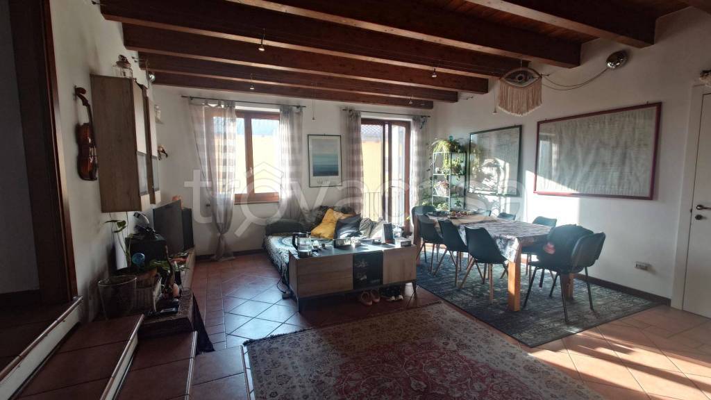 appartamento in vendita a Verona