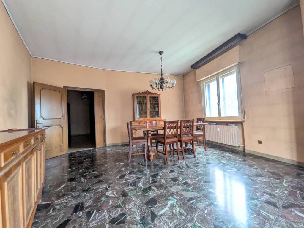 appartamento in vendita a Verona in zona Saval