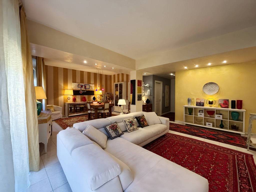 appartamento in vendita a Verona in zona Centro Storico