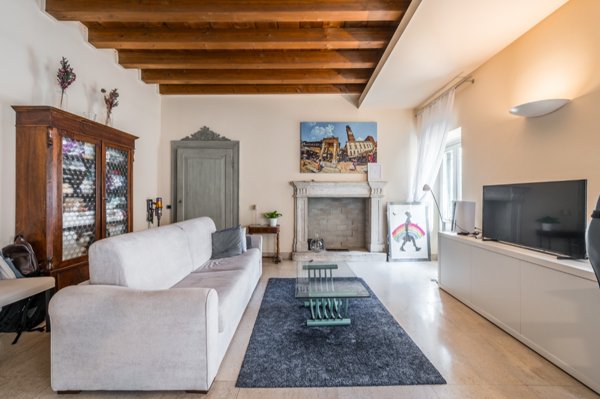 appartamento in vendita a Verona