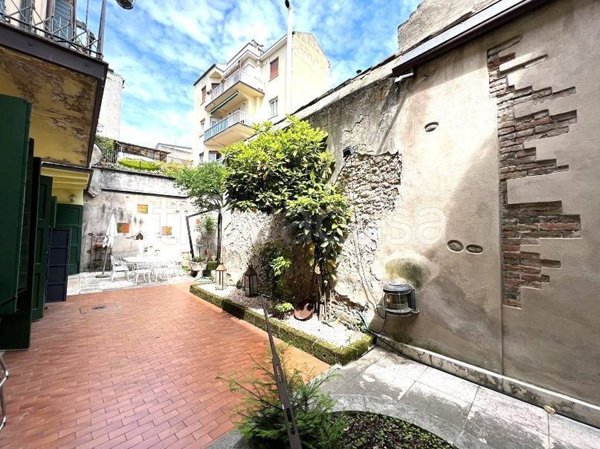 appartamento in vendita a Verona in zona Centro Storico
