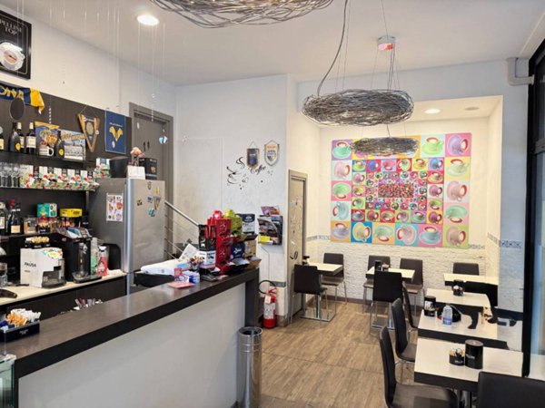 negozio in vendita a Verona in zona Borgo Milano