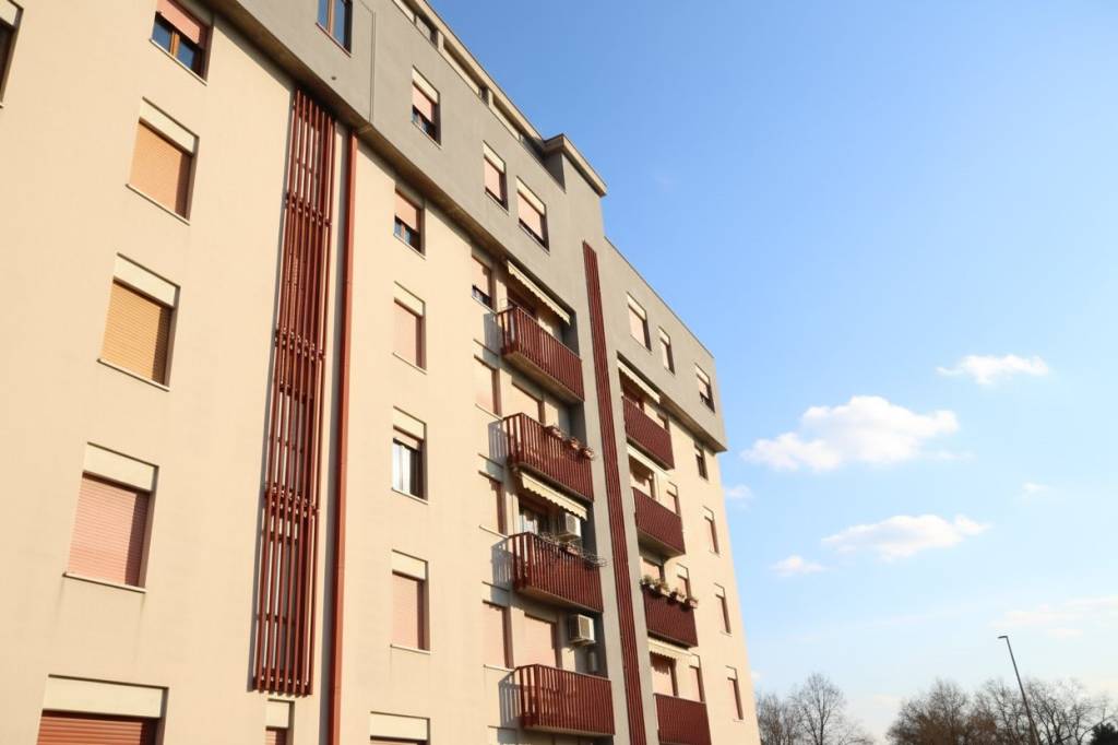 appartamento in vendita a Verona in zona Borgo Roma