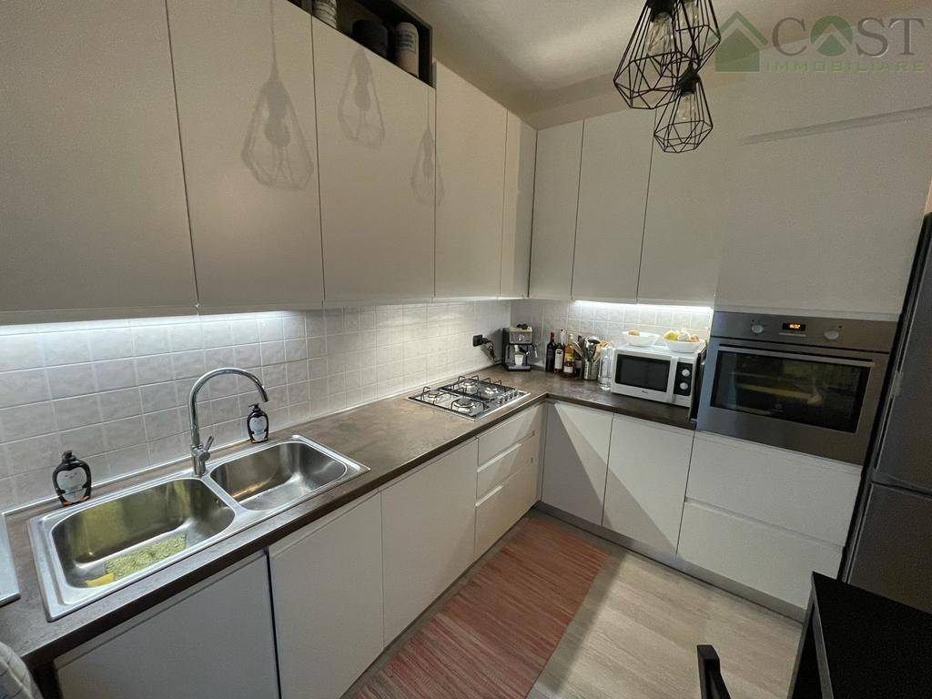 appartamento in vendita a Verona in zona Borgo Roma