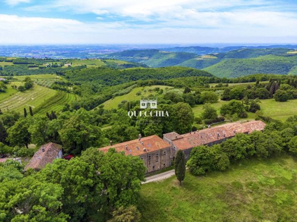 casa indipendente in vendita a Verona in zona Santa Maria in Stelle