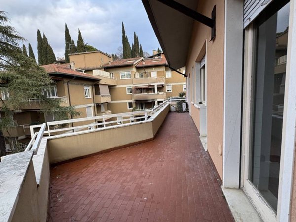 appartamento in vendita a Verona in zona Valdonega