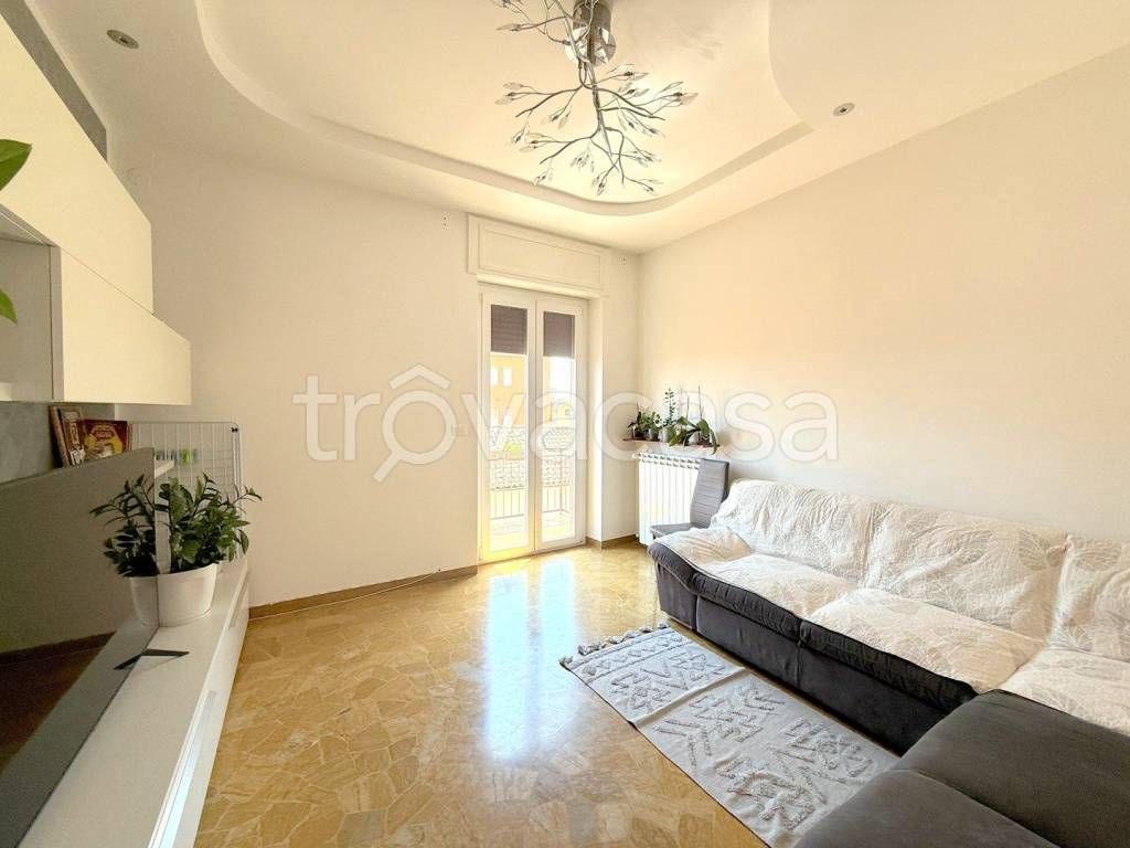 appartamento in vendita a Verona in zona Golosine