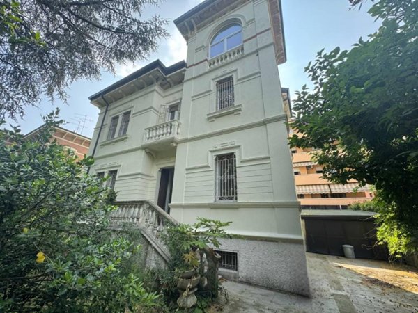 casa indipendente in vendita a Verona in zona Borgo Milano