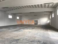 locale commerciale in vendita a Verona in zona Santa Lucia