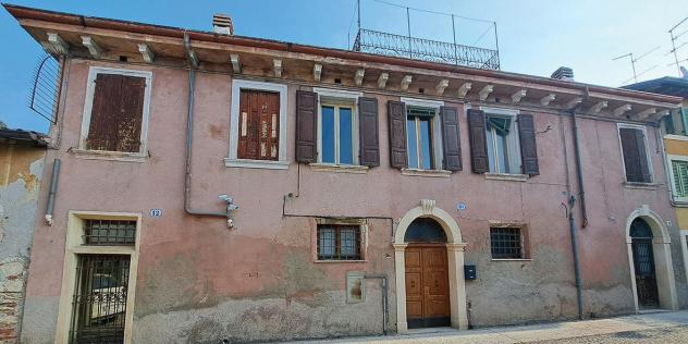 casa indipendente in vendita a Verona in zona Cittadella