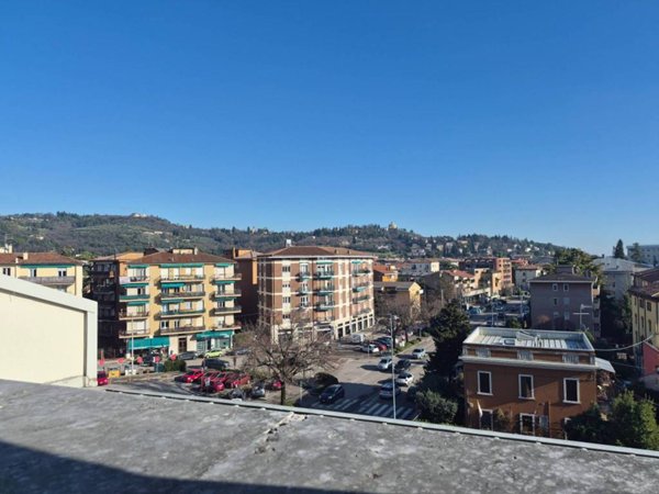 appartamento in vendita a Verona in zona Porto Crencano