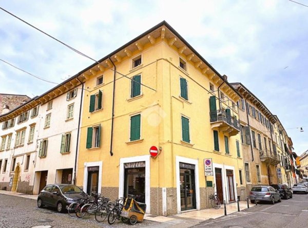 appartamento in vendita a Verona in zona Veronetta