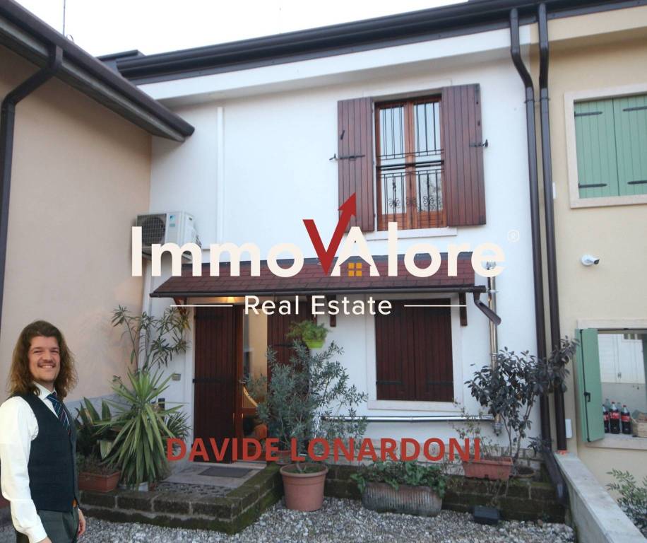 appartamento in vendita a Verona in zona Porto Crencano