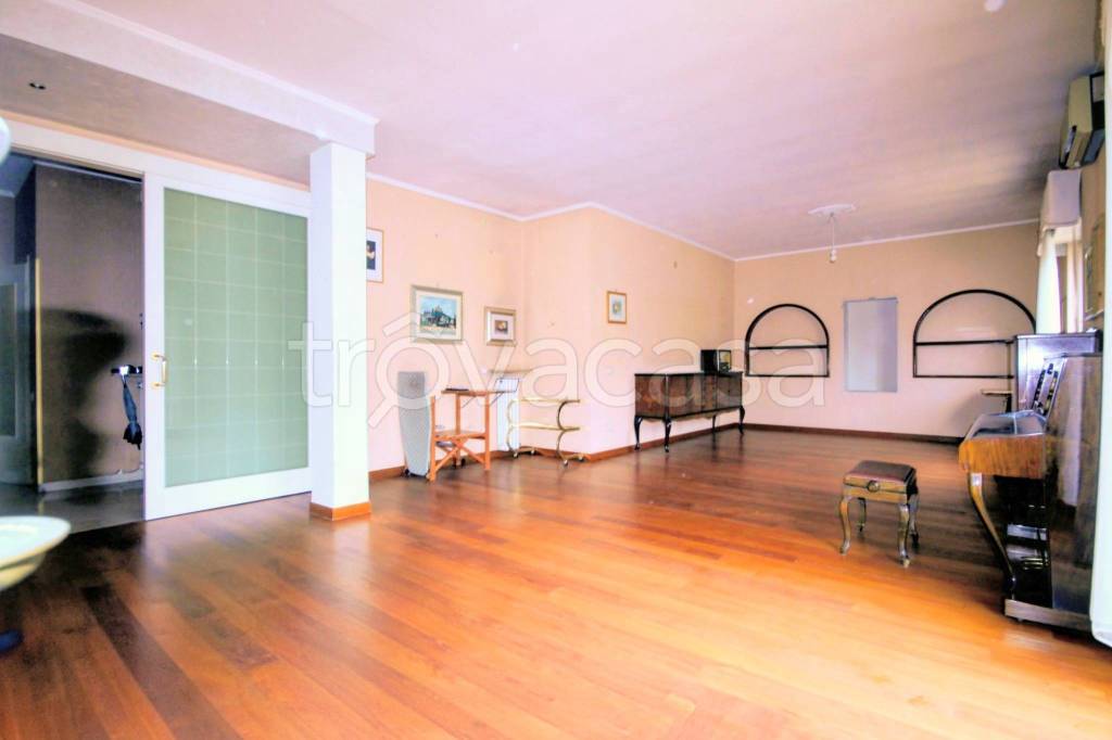 appartamento in vendita a Verona in zona Saval